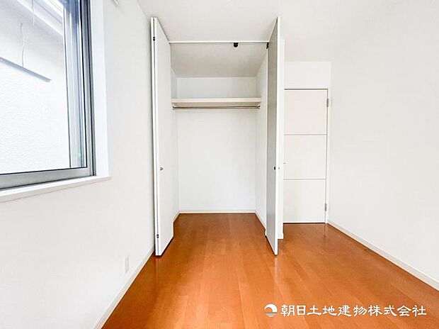 【収納】子供部屋にも寝室にも、便利な全居室収納スペース付ですので、各部屋の荷物がすっきりまとまります。