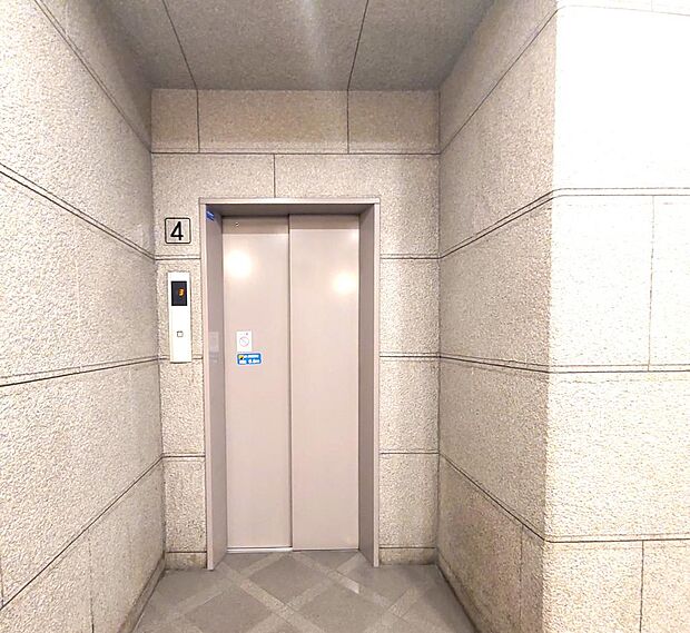 エレベーター完備。居住階までスムーズに上がることができます。