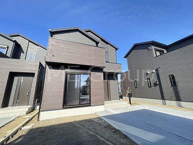 洗練された外観、上質な住空間が広がる室内は永く安心して過ごせる住居です。 