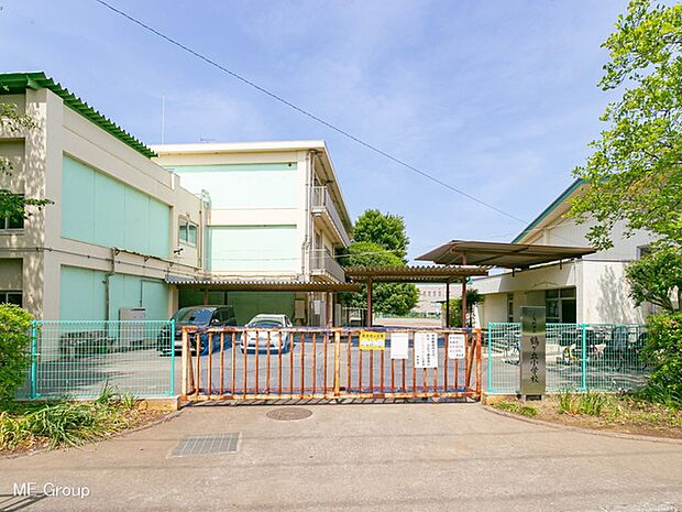 小学校 800m ふじみ野市立鶴ヶ丘小学校