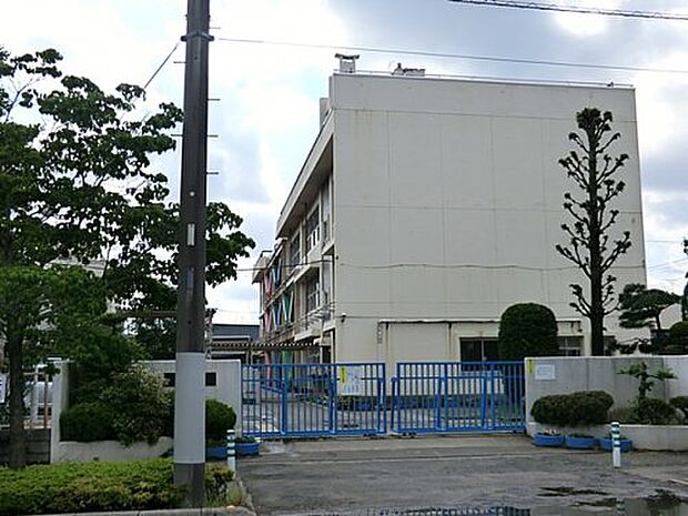 【小学校】越谷市立川柳小学校まで1153ｍ