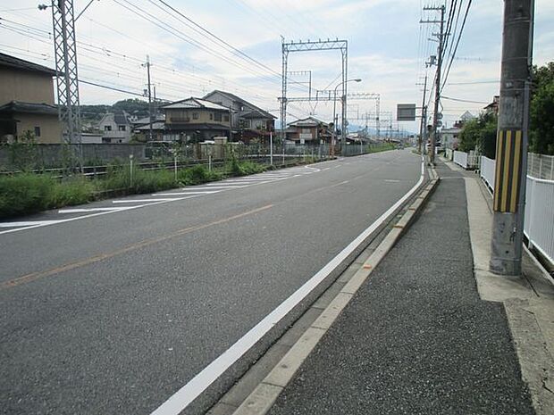 前面道路含む現地写真