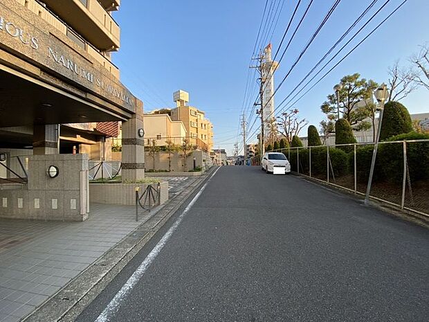 周辺環境充実しているので忙しい方にも安心な立地の中古マンション！