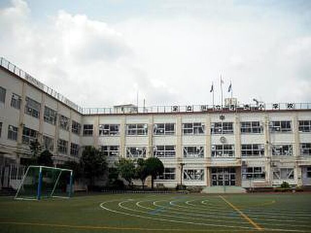 足立区立寺地小学校