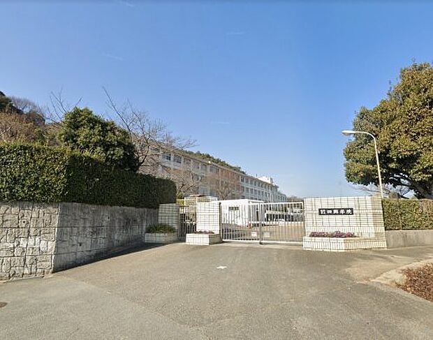 【小学校】姫路市立　四郷学院前期課程まで1401ｍ