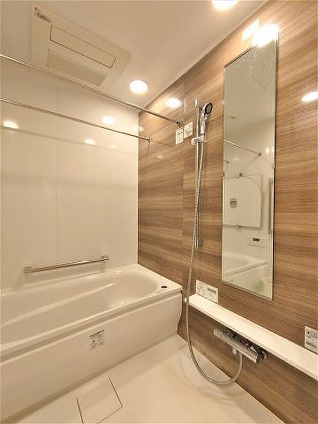 浴室乾燥機付浴室　1418サイズ