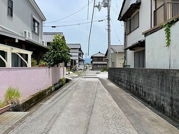 前面道路含む現地写真