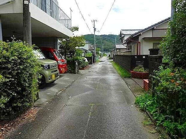 前面道路含む現地写真