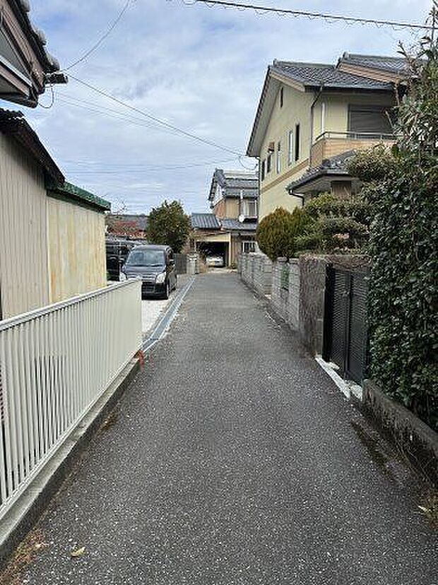 前面道路含む現地写真