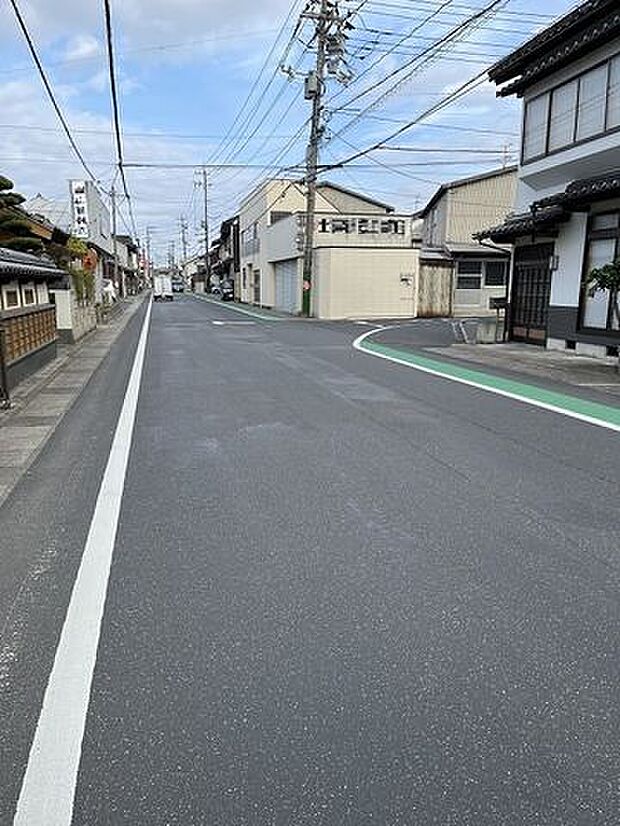 前面道路です。