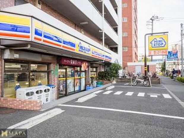 【コンビニエンスストア】ミニストップ　高井戸東3丁目店まで265ｍ