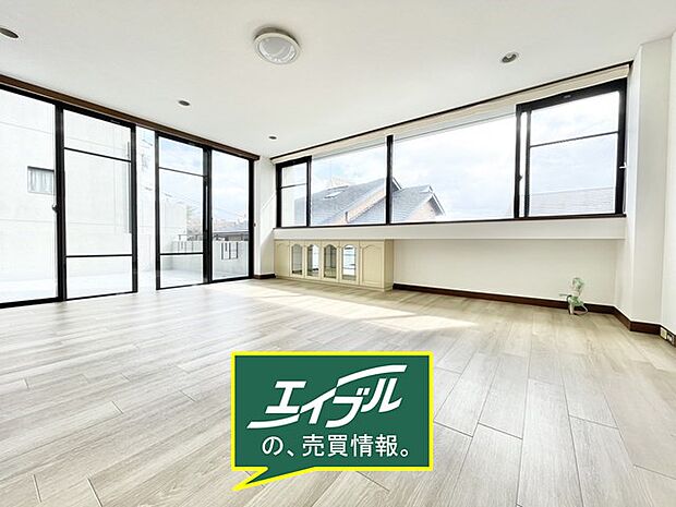 エイブル売買事業部では、箕面市・豊中市・吹田市・池田市・茨木市・高槻市の北摂エリア全域で、物件のご紹介を致しております。北摂エリアにて購入物件をお探しの際は、当社までお問合せ下さいませ。