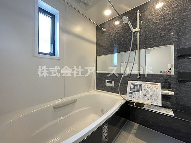 【浴室】ツナガルde給湯器設置。外出先からお湯はりや床暖房のONOFFができます