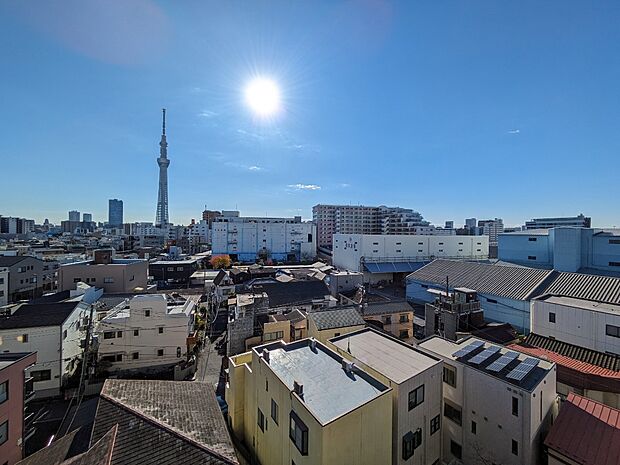 陽当たり・通風・開放感に恵まれた環境です。