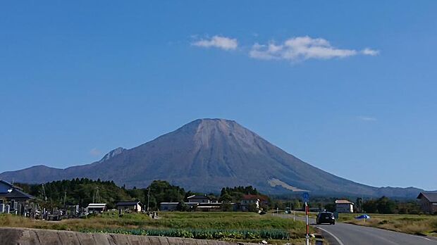 四季の彩豊かな地元大山