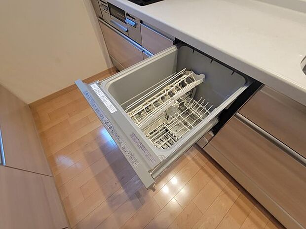 家事時間短縮につながる食洗機を採用！
