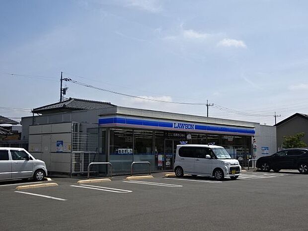 ローソン青梅新町5丁目店ローソン青梅新町5丁目店都道5号に位置する、BOOKOFFや新町東保育園、青梅市子育て支援センターはぐはぐ近くのコンビニエンスストアです。 600m