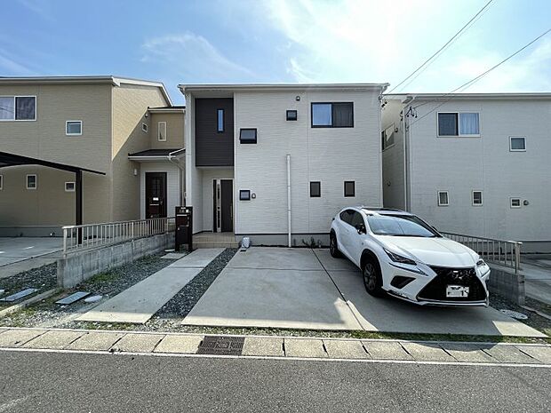 名鉄河和線「知多武豊」駅徒歩約19分！急行停車駅で通勤や通学に便利です。