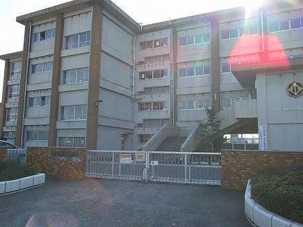 一宮市立浅井中小学校 1500m