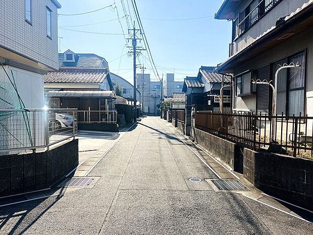 前面道路含む現地写真