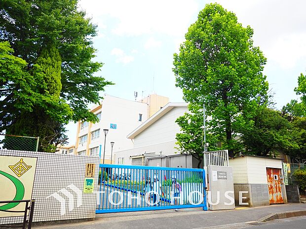 川崎市立南生田小学校　距離450ｍ