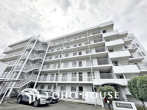 〜複数路線・駅利用可能な好立地〜南向き角部屋につき陽当り良好〜新規リフォーム住戸〜