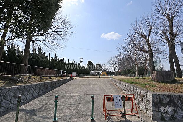 廻間公園の外観