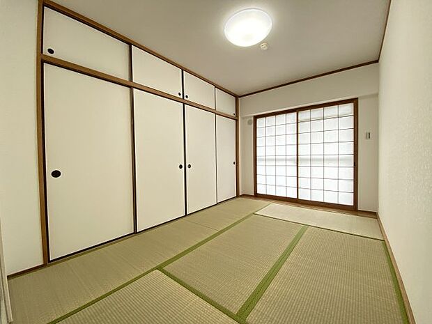 ☆落ち着いた雰囲気の和室！☆来客用のお部屋としても使用できますね！☆