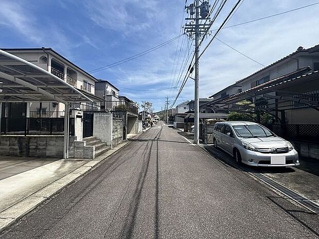 前面道路含む現地写真