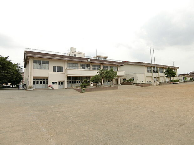 座間市立旭小学校180ｍ