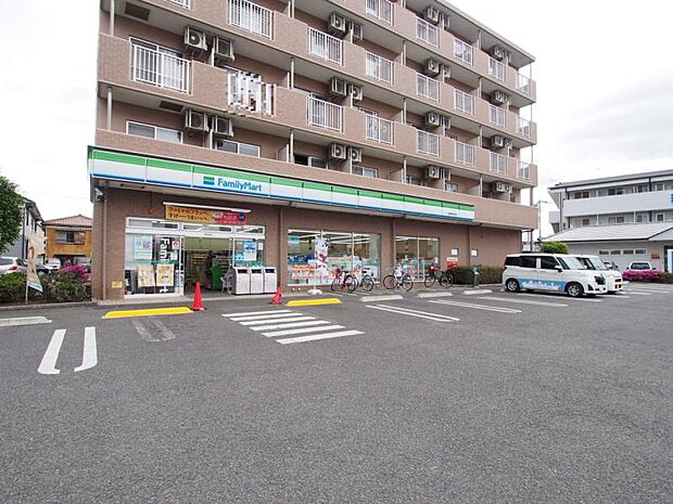 ファミリーマート座間郵便局前店110m