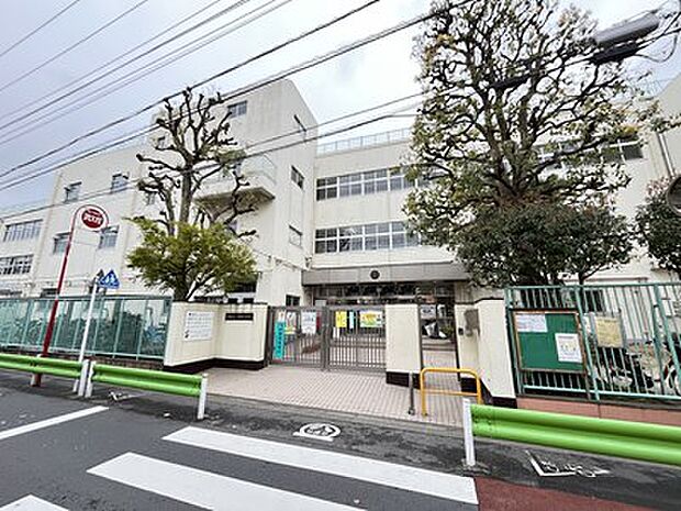 大田区立蒲田小学校：徒歩5分（342ｍ）