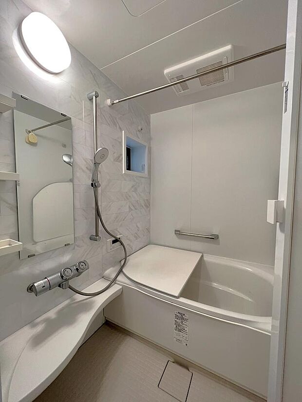 浴室は１3１6サイズ。浴室換気乾燥機有