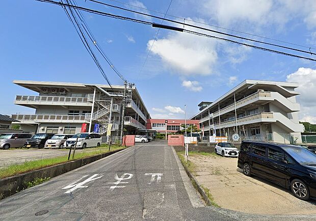 【中学校】倉敷市立玉島東中学校まで170ｍ