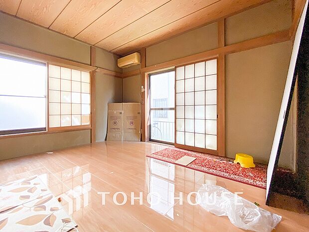 和室は有るだけでも落ち着く空間ですが、用途多様に活用出来る便利な空間です。