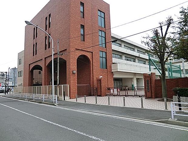 横浜市立横浜吉田中学校