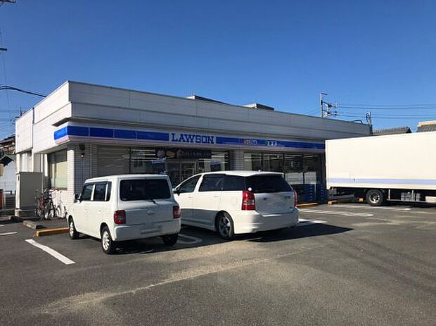 【コンビニエンスストア】ローソン　静岡上伝馬店まで227ｍ