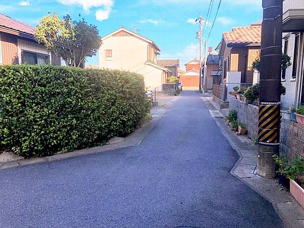 前面道路含む現地写真