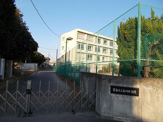 新川中学校 200m