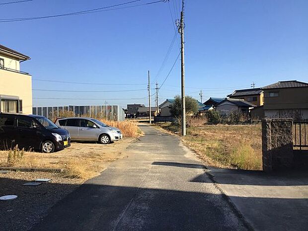 前面道路含む現地写真