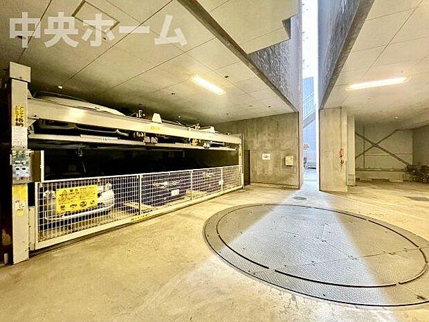 【敷地内駐車場】最新の空き状況や費用などの詳細は担当スタッフまでお問い合わせください。