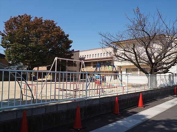 【学園法人愛育学園はばたき幼稚園】「どんなときにもがんばる子どもに！」上記をモットーとして「遊び」を中心とした保育（幼児教育）を実践していきます。 300m