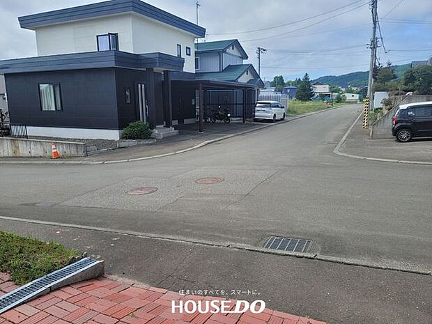 前面道路含む現地写真