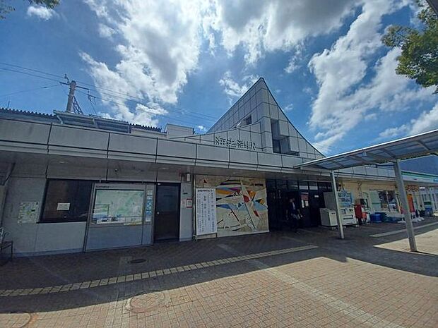 海老津駅(JR九州 鹿児島本線) 徒歩14分。 1080m