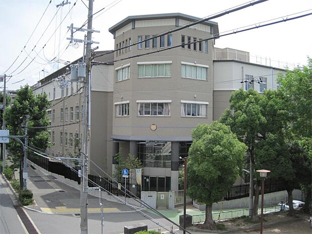 神戸市立高羽小学校（1166m）