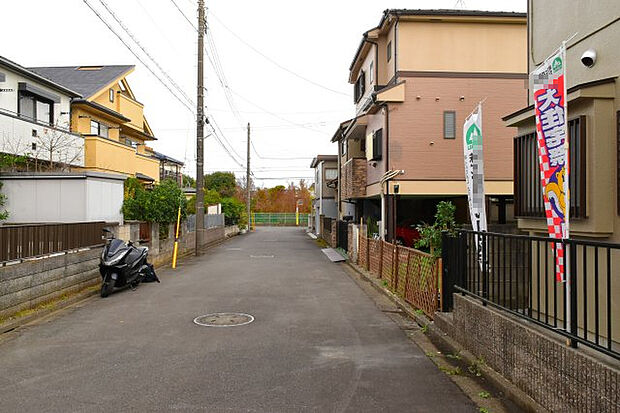 前面道路含む現地写真