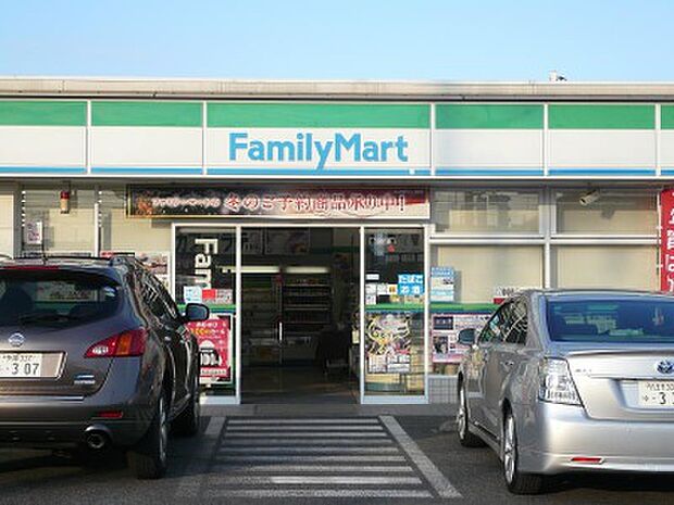 【コンビニエンスストア】ファミリーマート　瑞穂長岡店まで371ｍ