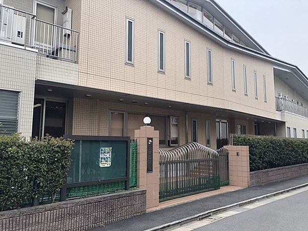 六郷幼稚園「礼儀正しい」「明るい」「素直な子」の教育目標のもと運営されています。 395m