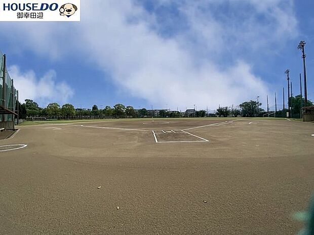 清水新地公園・野球場【清水新地公園・野球場】 610m