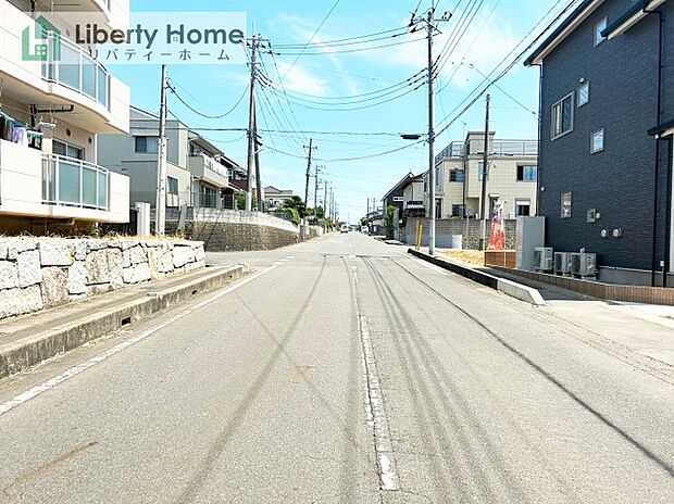 前面道路含む現地写真